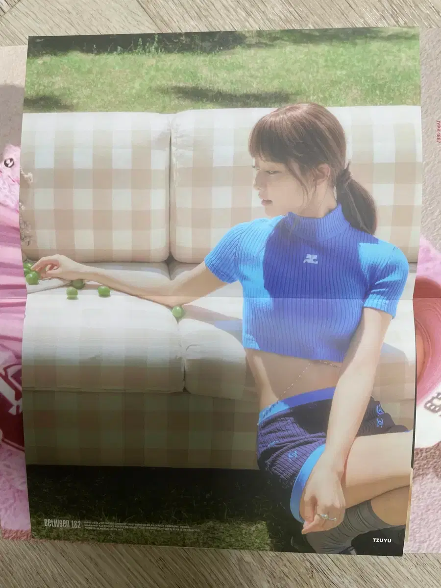 thumbnail-7